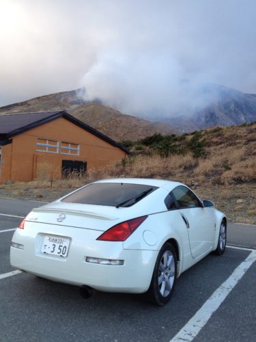 フェアレディZ（Z33）の購入と維持費はいくらぐらい？