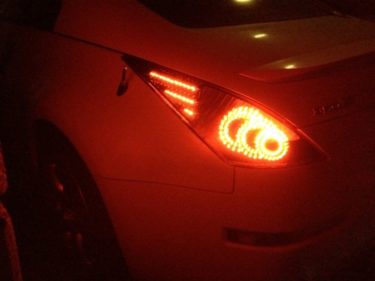 ワンオフ６連ＬＥＤテールランプを修理して取付しました【フェアレディZ】