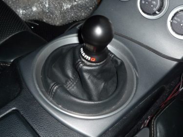 シフトノブをNISMOのジュラコンに交換しました【フェアレディZ】